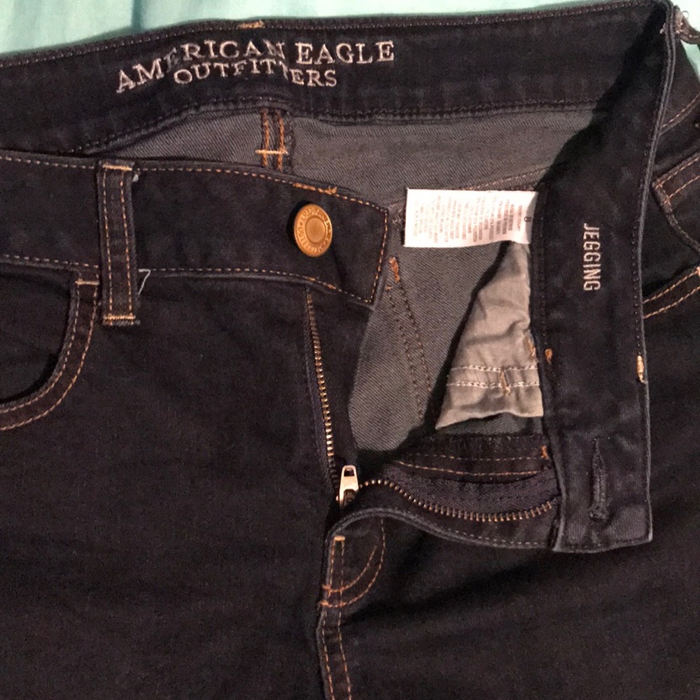 American Eagle skinny jeggins